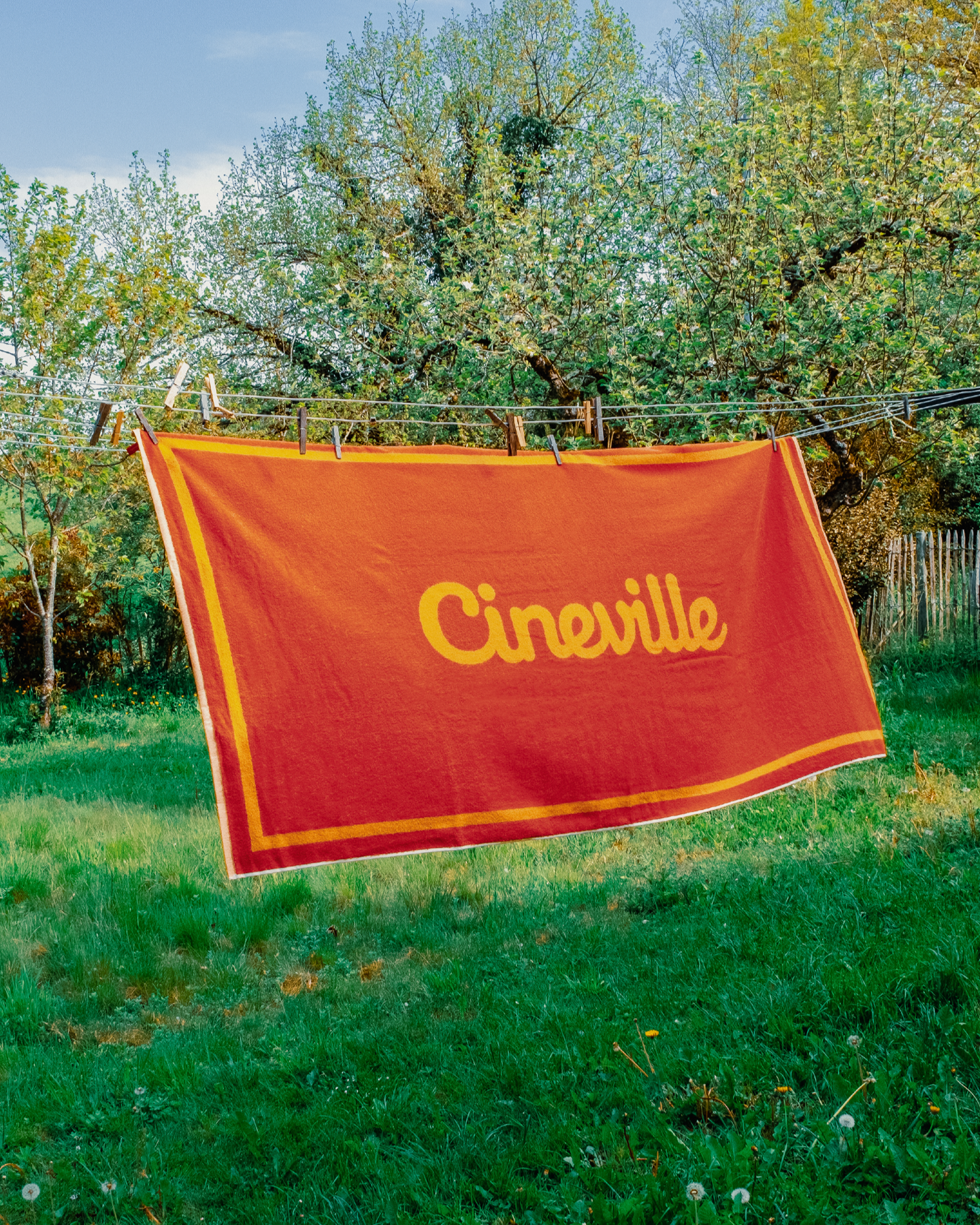 SOMMAR-ERBJUDANDE! Cineville-abonnemang – 6 månader + Exklusivt badlakan!